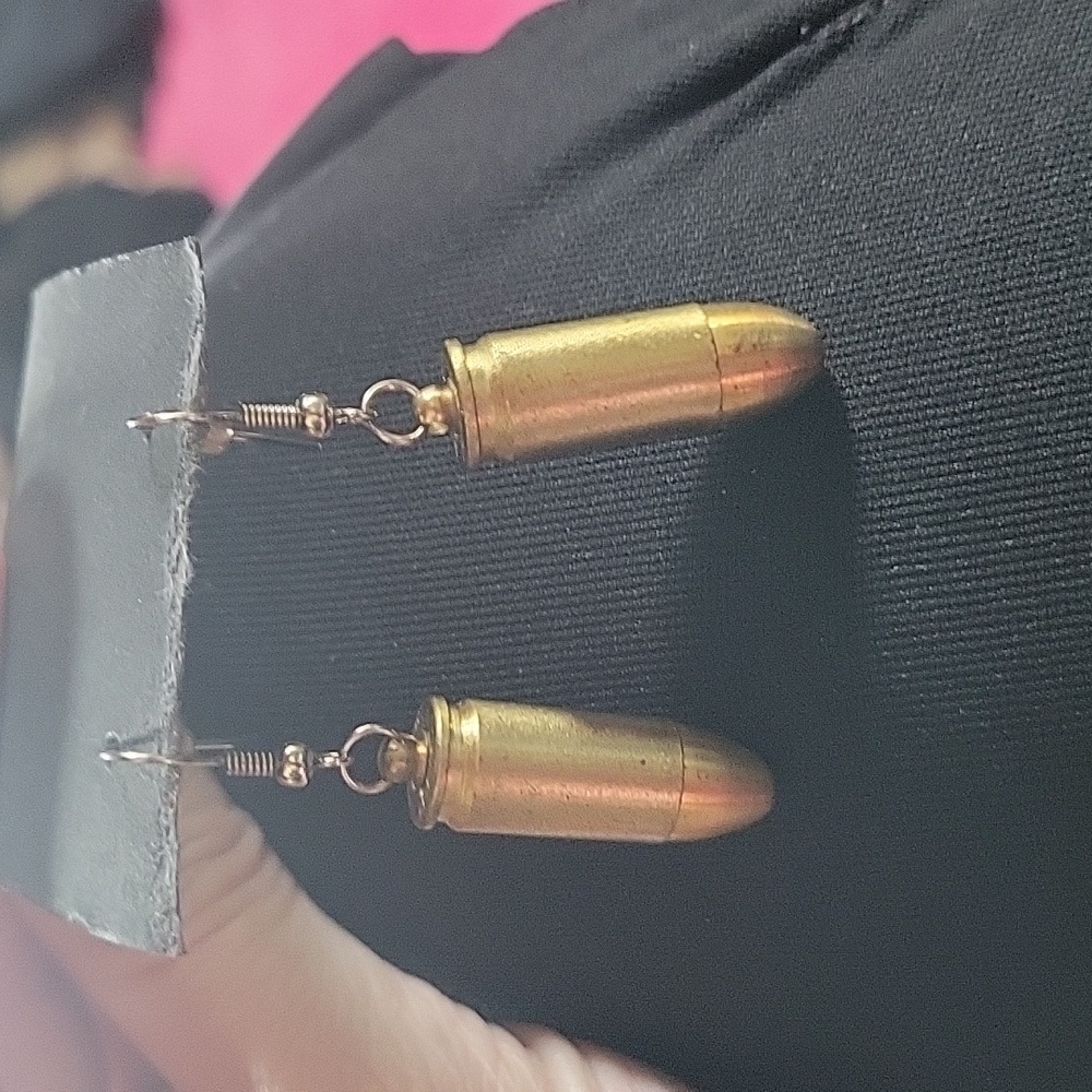 NWOT Bullet earrings